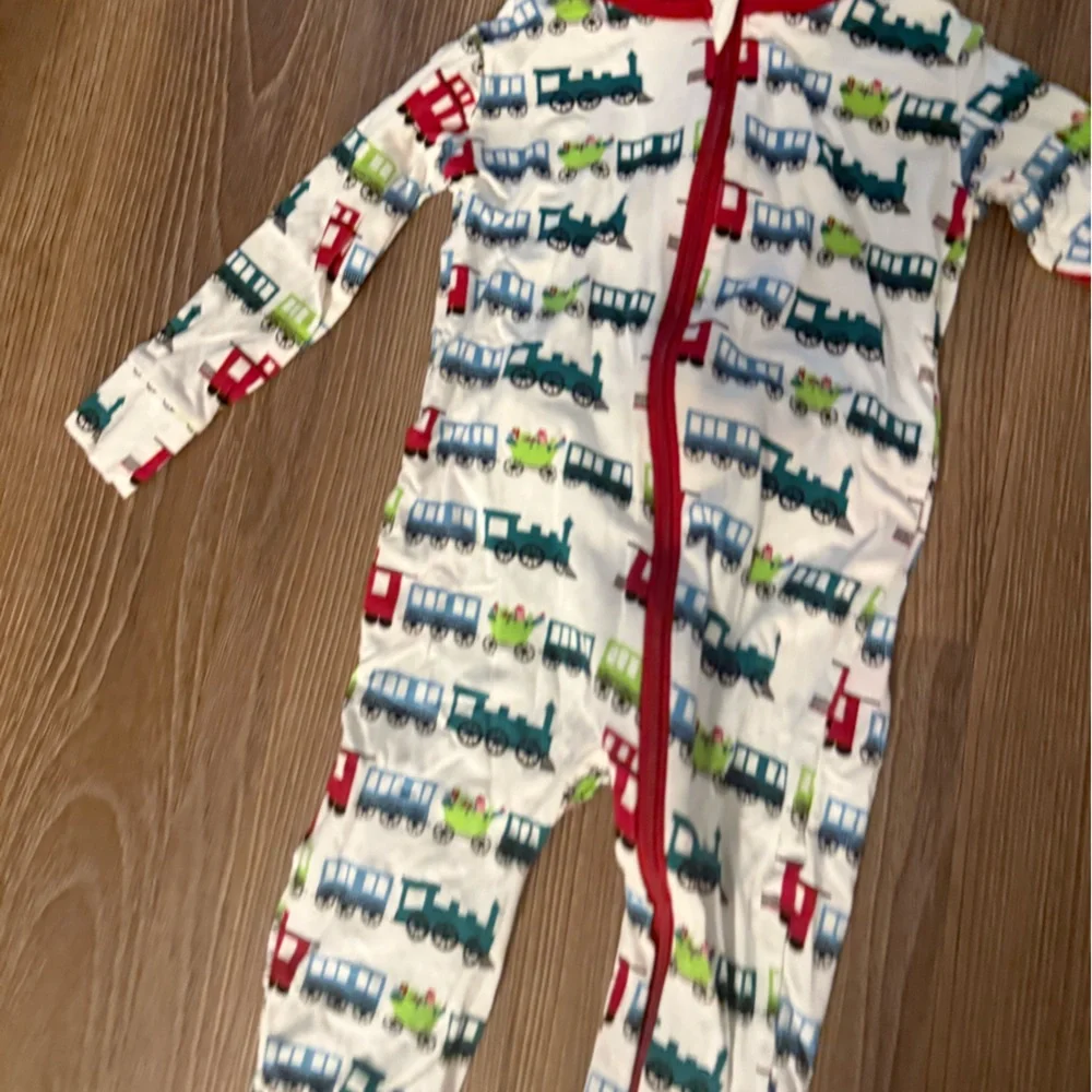 NWOT Kickee Pants train print  Footless Romper 18-24m